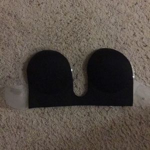 NEVER WORN VS STICKY BRA CUP SIZE D